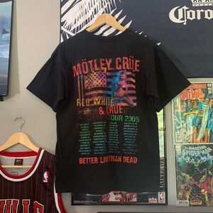 Vintage 2005 Motley Crue Red White and Crue Tour T-shirt